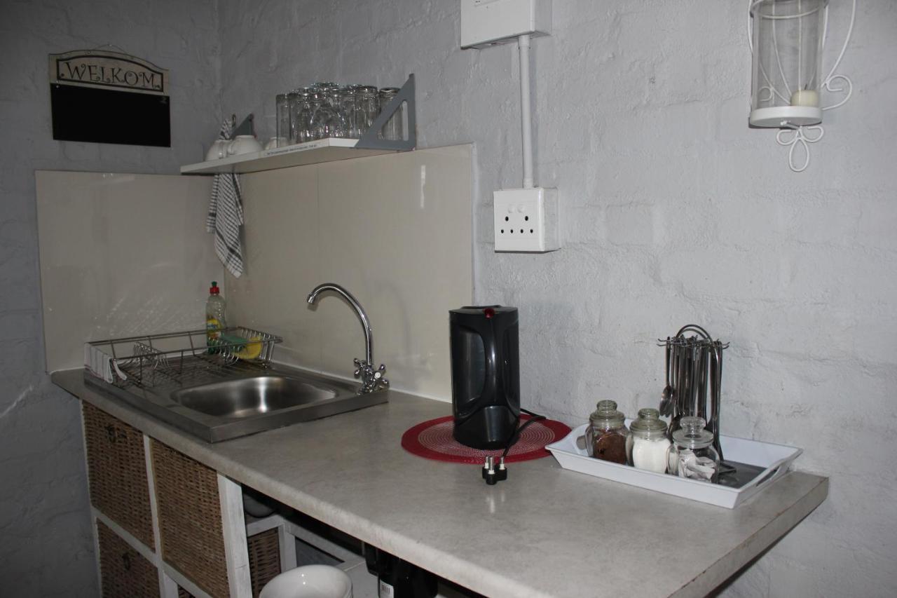 25 On Fitzpatrick Apartment Parow Exterior photo