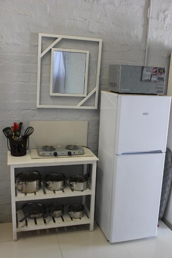 25 On Fitzpatrick Apartment Parow Exterior photo